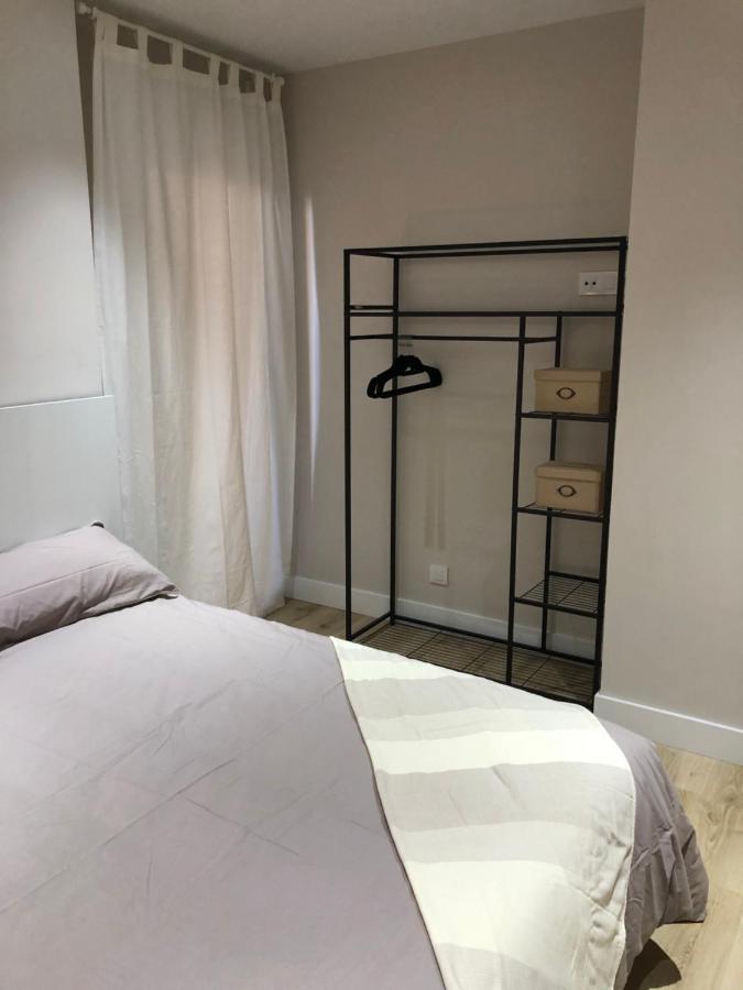 Pension La Castellana Логроньо Экстерьер фото